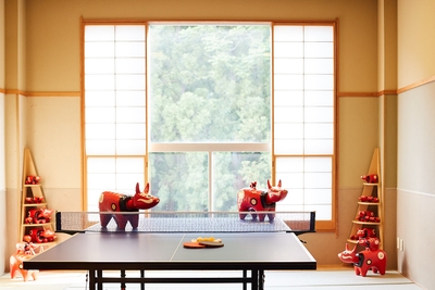 館内には可愛らしい赤べこたちが