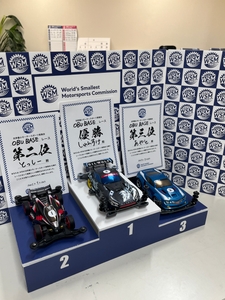 9eBB2a9nsZ6xVozcOgSd.JPG?w=940&h=940