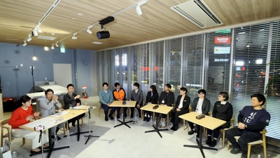 9kgBAPGhwqxFQuRPBJXv.jpg?w=940&h=940