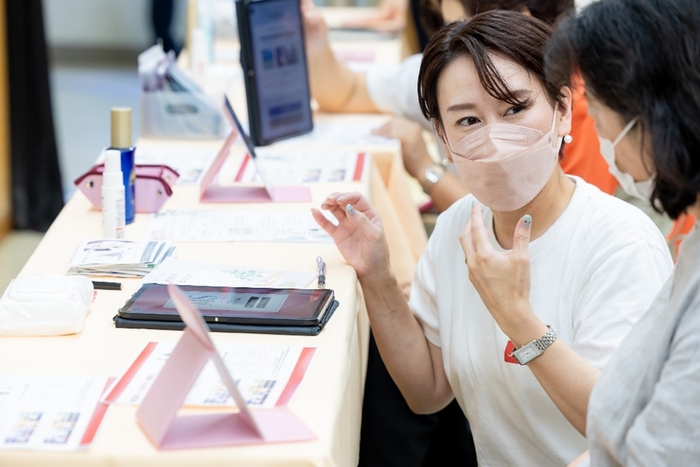 令和6年(2024年)8月に開催した、近畿大学病院と資生堂ジャパン株式会社との共催イベントの様子