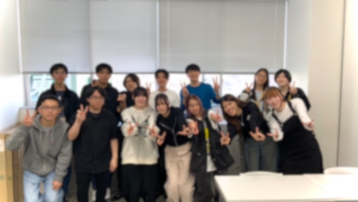 専門学生(ぼかし加工有り)