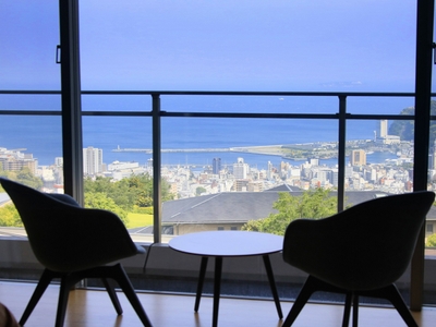 9mrL31IdxQg9ITLCpq4j.jpg?w=940&h=940