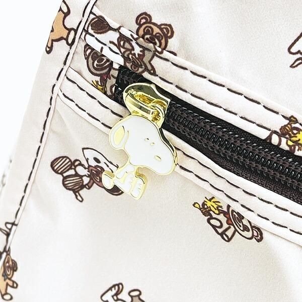 スヌーピーの折り畳みバッグ