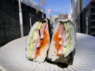 9qsUJn3HWsW9TZoqKoUD.jpeg?w=940&h=940