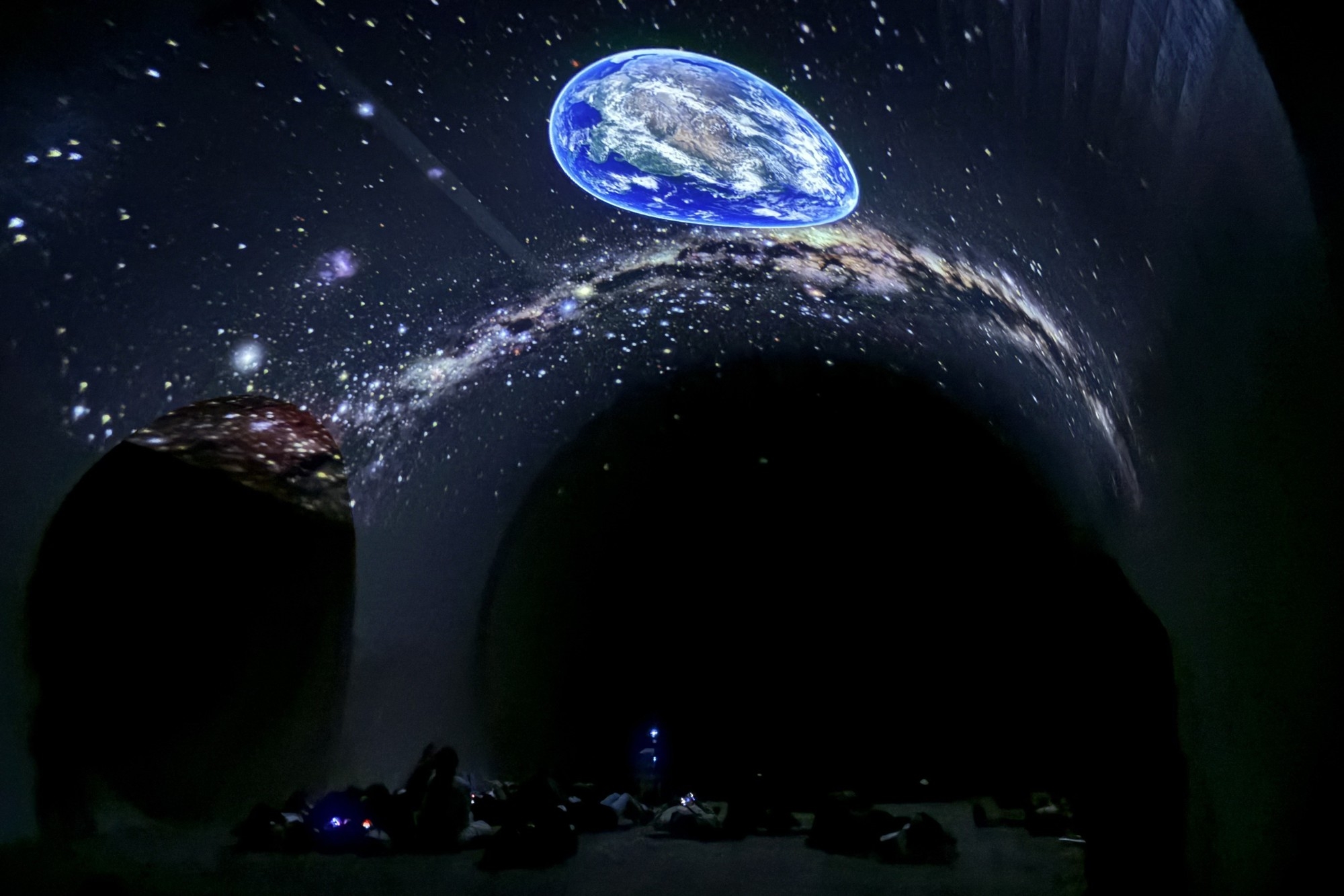 プラネタリウム