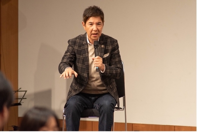 9vGkb8zH0LyRskIXRkcP.jpg?w=940&h=940