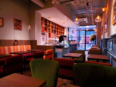 9vUKawkqrPnERAXElP3x.jpg?w=940&h=940