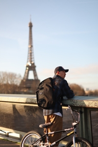 A2MQ3VvqNDgyoWOwKoSU.jpg?w=940&h=940