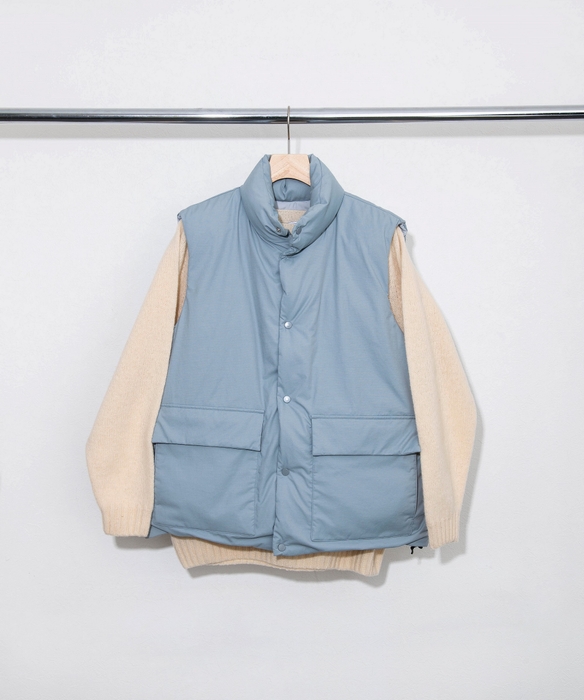 カラー展開:ライトグレー、ライトグリーン、ライトブラウン