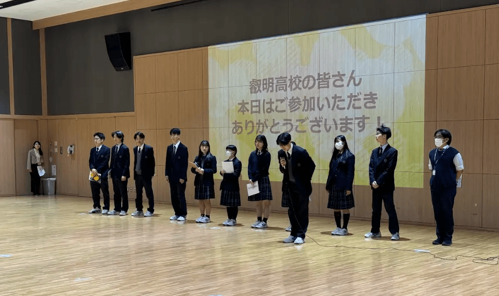 ▲叡明高等学校の生徒様代表挨拶の様子