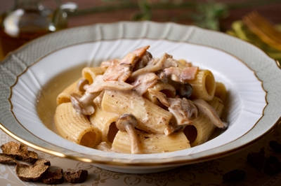 AADtYMMuFQy3Z1LAo8Uz.jpg?w=940&h=940