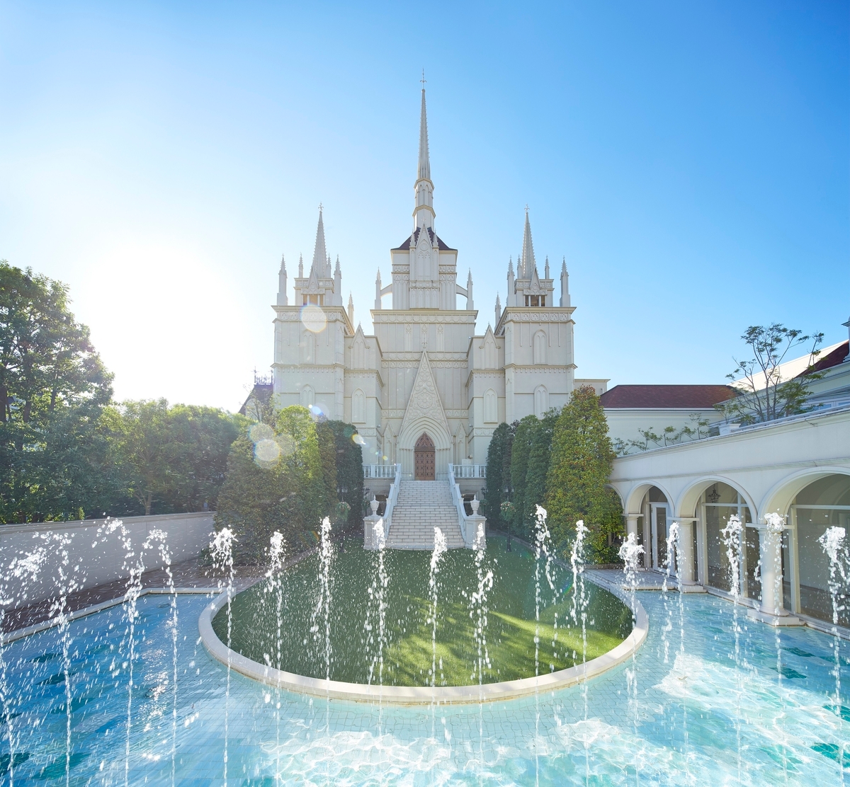 ジャニーズWEST「サムシング・ニュー」(5月5日発売)の特典映像が大宮アートグレイス ウエディングシャトーで撮影されました!