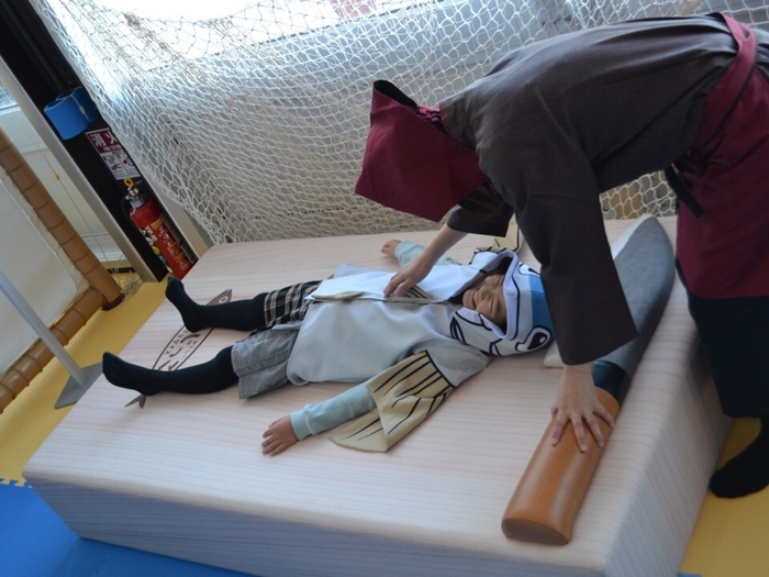 あじっこパラダイス「加工されるアジ」