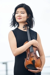 国際的に活躍する俊英ヴァイオリニスト金川真弓が彩の国さいたま芸術劇場で「弦楽三重奏」と「無伴奏ヴァイオリンリサイタル」を開催！