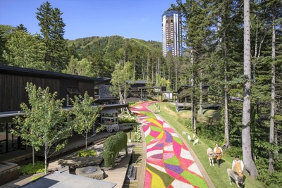 AMC7bjhbyhF830aTFU54.jpg?w=940&h=940