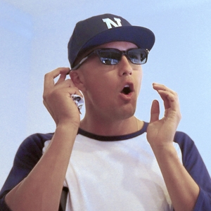 ARbC9PfhcwfaiETQWzIh.jpg?w=940&h=940