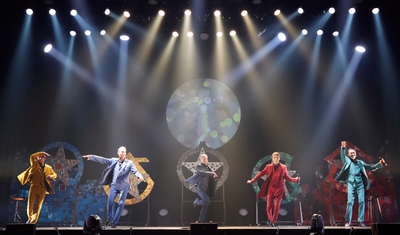 AU6rdeqPJ4uHGFmyaP7h.jpg?w=940&h=940