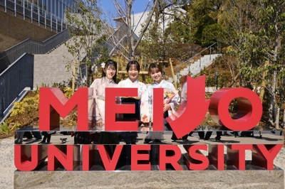 AUpLHuwiCKXuQIWvHRkM.jpg?w=940&h=940