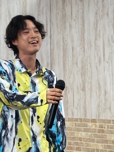 AWEmTTniCxDaMNyUv09F.jpg?w=940&h=940