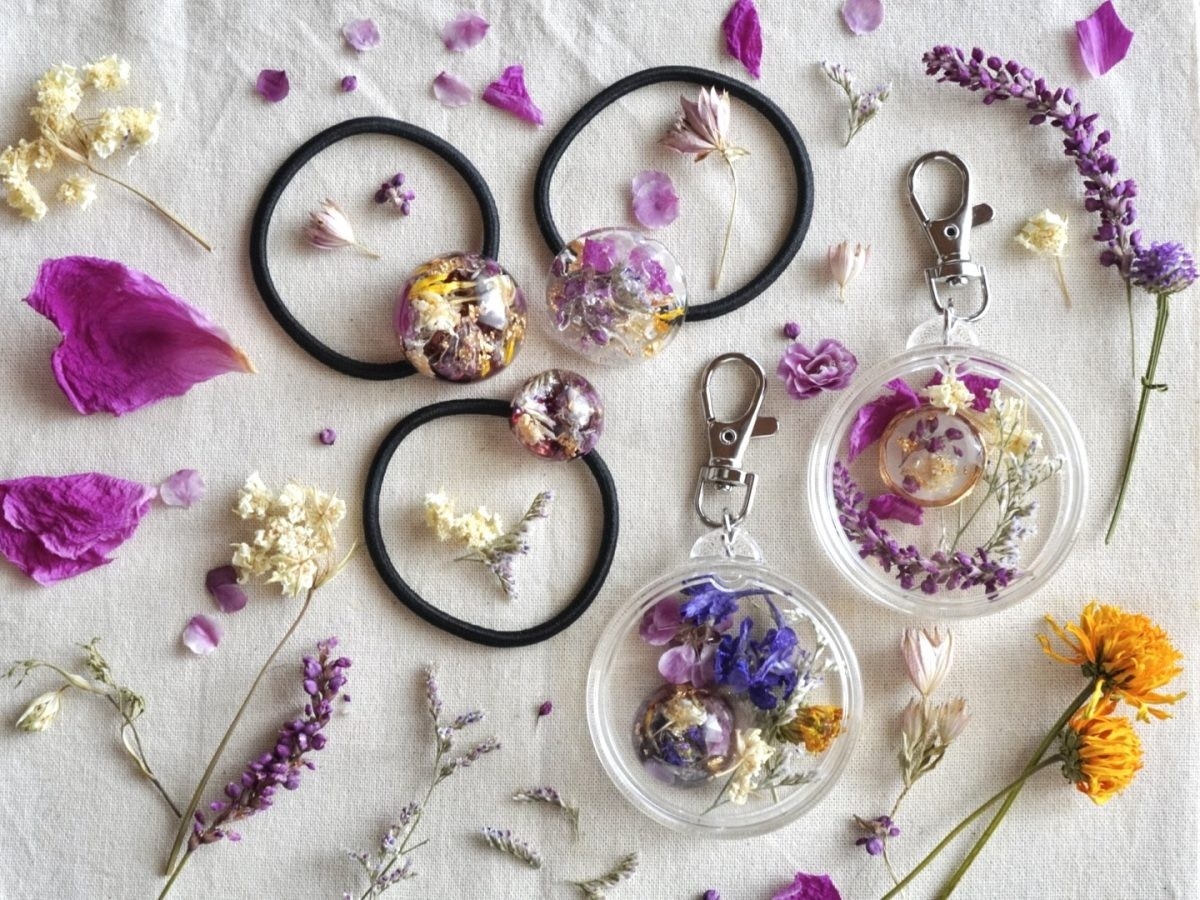 レジンアクセサリーのワークショップ