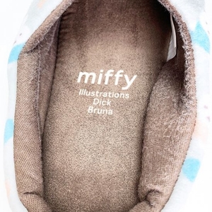 AamYilueHZdZif5jW5mV.jpg?w=940&h=940