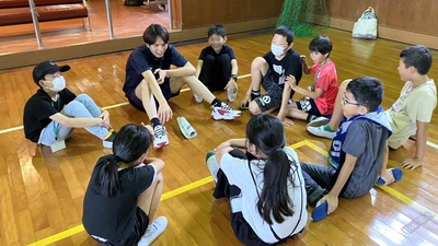 Abay24s84050jYuhAzSx.jpg?w=940&h=940