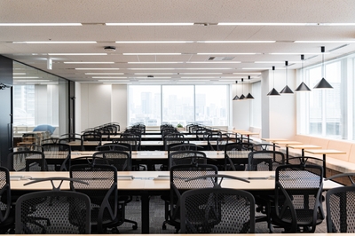 AhAjsBzNCfQ8oY1mL8Js.JPG?w=940&h=940