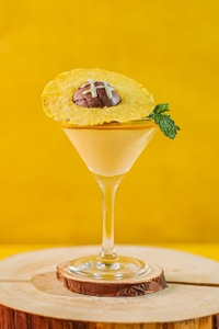 AhbHpFcLtKMnJAKVA0VZ.jpg?w=940&h=940