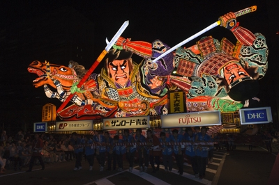 AjJ0Zmkuiv0H7gGSzhir.jpg?w=940&h=940