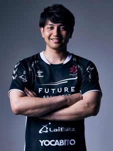 Ajpi8GX1Li2kodH7OdUJ.jpg?w=940&h=940