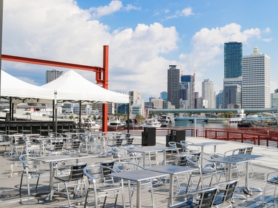 テラス席のロケーション