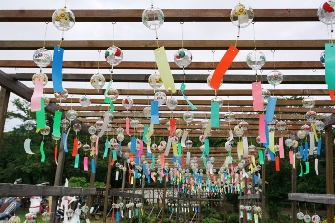 約200mの風鈴のトンネル