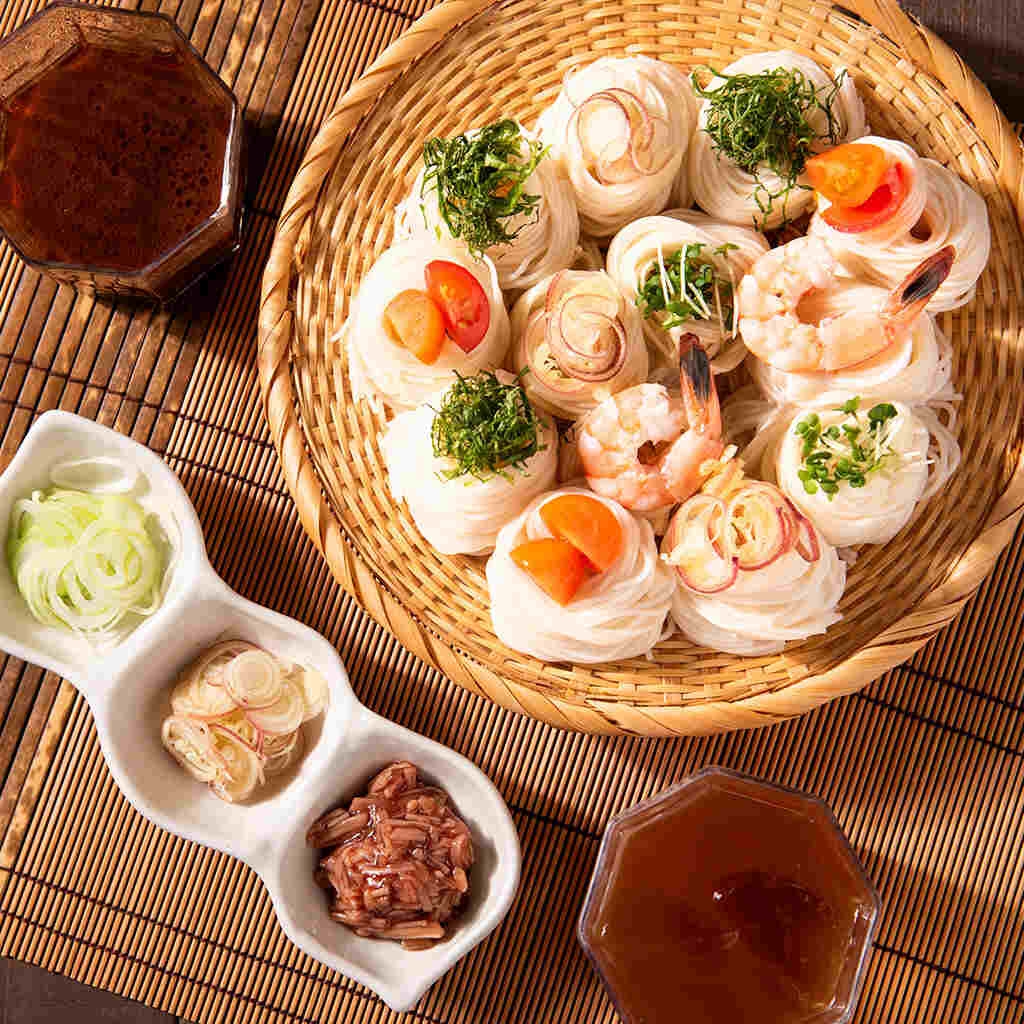 「黒胡麻坦々めんつゆ」「すだち鰹めんつゆ」使用イメージ