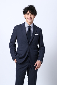 ApeoVfzCCHEvsFMw7Qqp.jpg?w=940&h=940