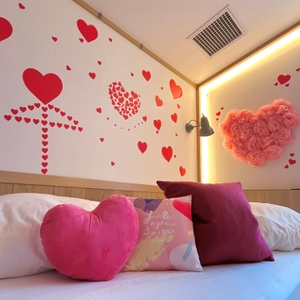 ApeujzrDZK3b2FR1Pzcp.jpg?w=940&h=940