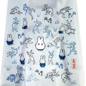 ApsK4UQ1n4CUXdNjqVL8.jpg?w=940&h=940