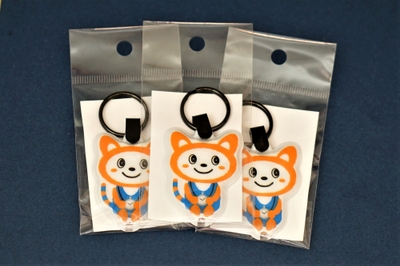 プレゼント商品の「そうにゃんLEDライト（懐中時計デザイン）」