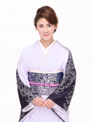 デビュー30周年を迎える歌手・美貴じゅん子の最新曲『流氷たずね人』が有線演歌歌謡曲リクエストランキング1位を獲得。 6月22日には紀尾井町・ホテルニューオータニで30周年記念パーティーも。