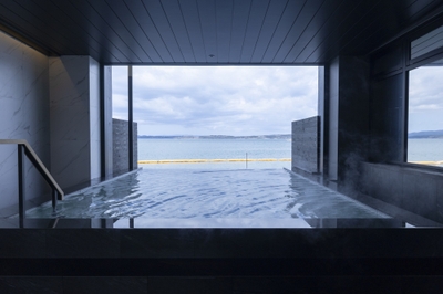 BBWp1kkfaVtcfkX8zcH3.jpg?w=940&h=940