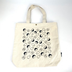 BDbt4IjbJC16sCdcfTUN.jpg?w=940&h=940