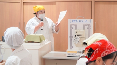 BGhqEIhJNAAycKohZzDB.jpg?w=940&h=940