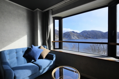 BKi4ouc0GEUpYiDbfM2x.jpg?w=940&h=940