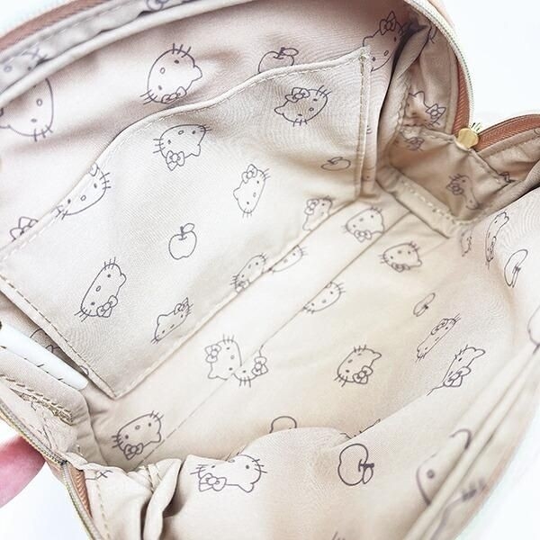 ハローキティのポーチ