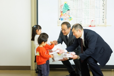 BQieMYosahgtLXiH2wb0.jpg?w=940&h=940