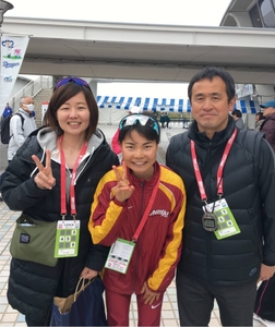 BUGFkIzs2hkQz2n3hezW.jpg?w=940&h=940