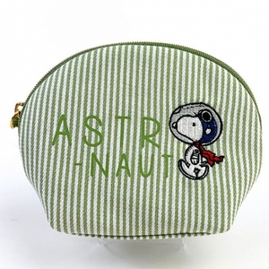 BYQaieNeEUo4xLo1YCfD.jpg?w=940&h=940