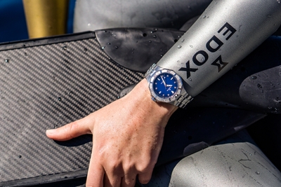 BZEnKVxu0D97Eb5c2uWb.jpg?w=940&h=940