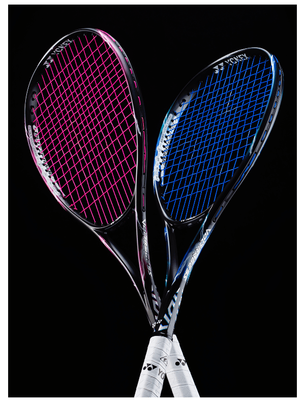 ラケット:VOLTRAGE 5S、VOLTRAGE 5V/ストリング:CYBER NATURAL GALE