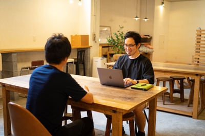 BenxEPs34bhuYRi36OE8.jpg?w=940&h=940