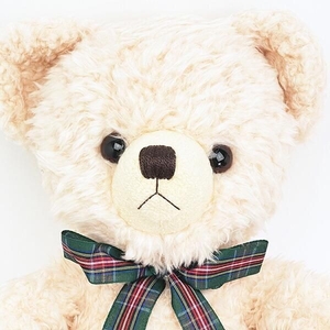 くまのメロディのぬいぐるみ